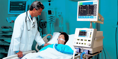 аппарат ИВЛ Newport e360 в палате интенсивной терапии